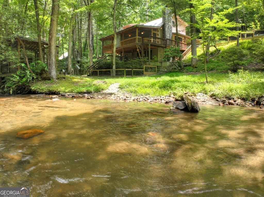 100 Stanley Creek Crossing