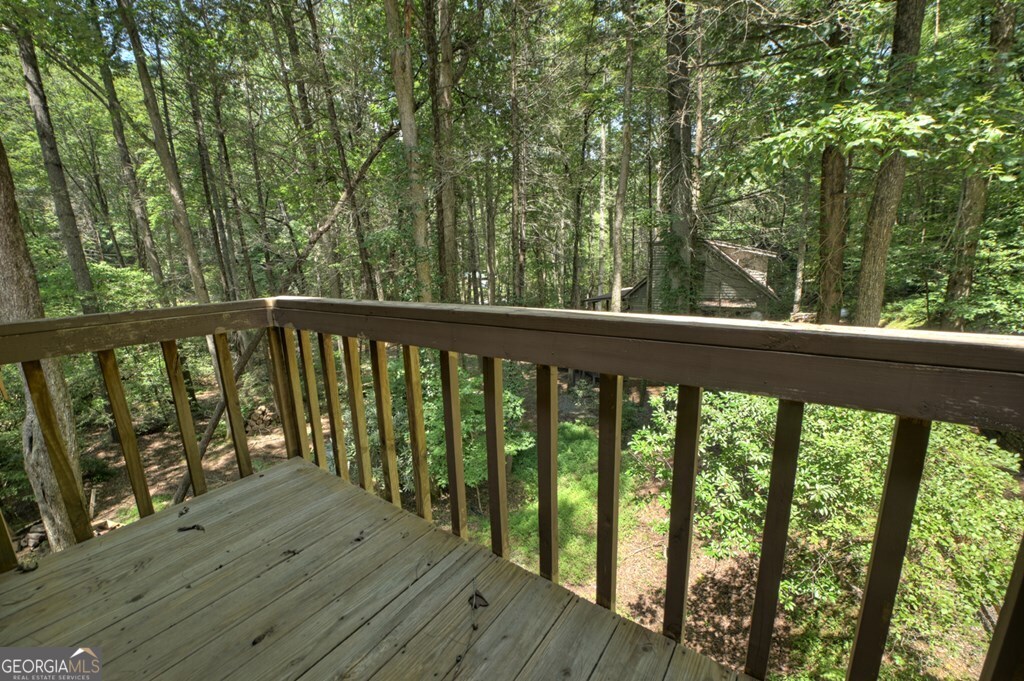 100 Stanley Creek Crossing