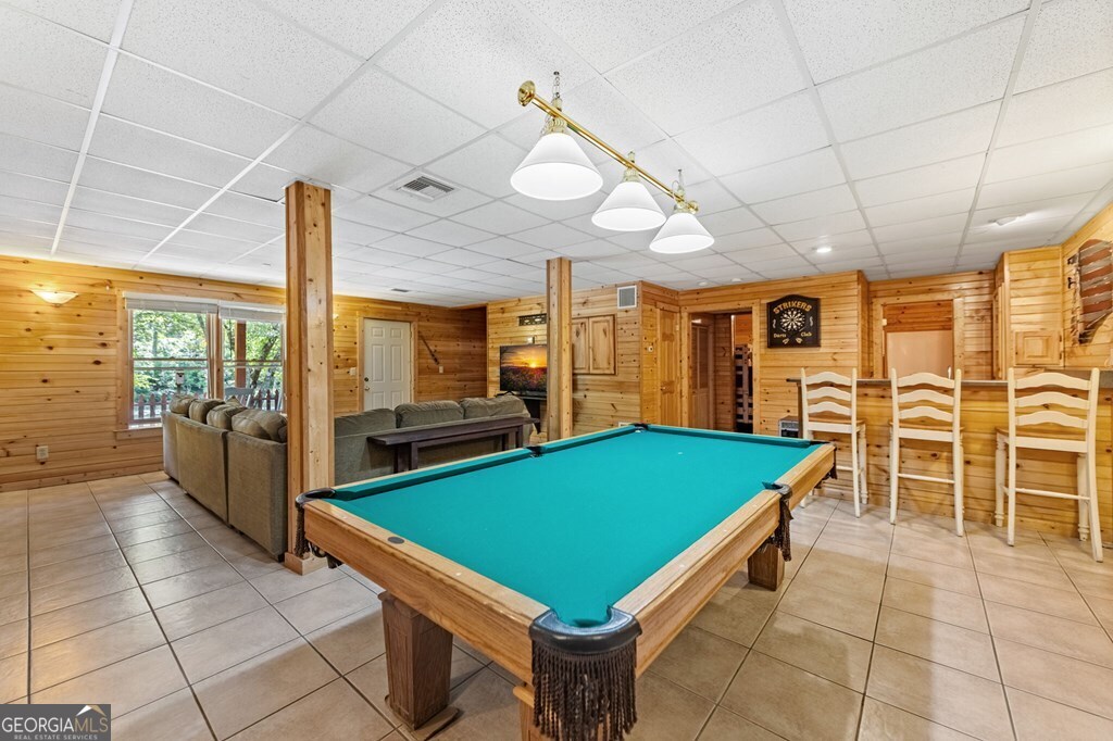 221 Muller Lane