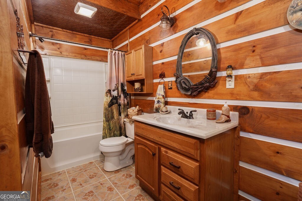 120 Foxfire Road
