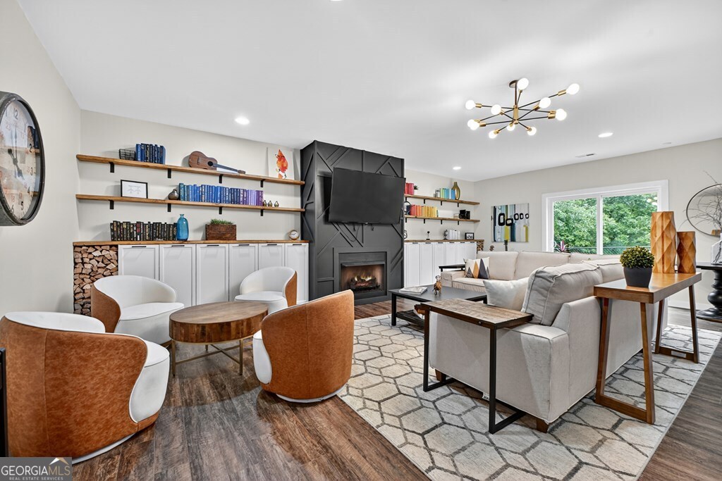 275 Autumn Ridge Drive