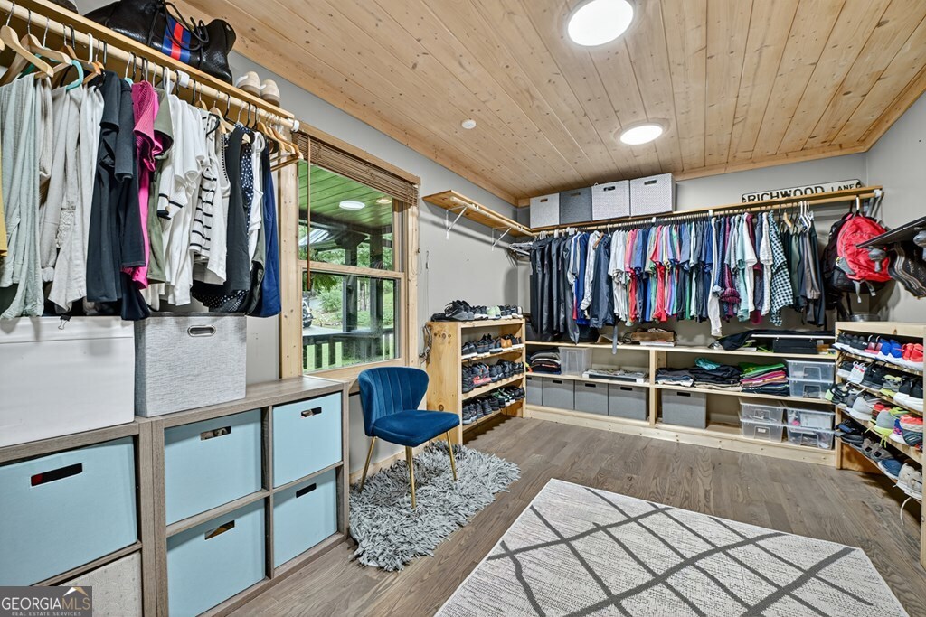 275 Autumn Ridge Drive