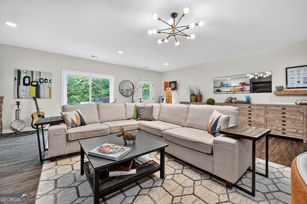 275 Autumn Ridge Drive