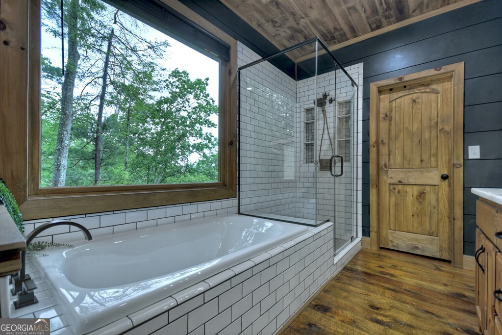 508 Little Bee Lane