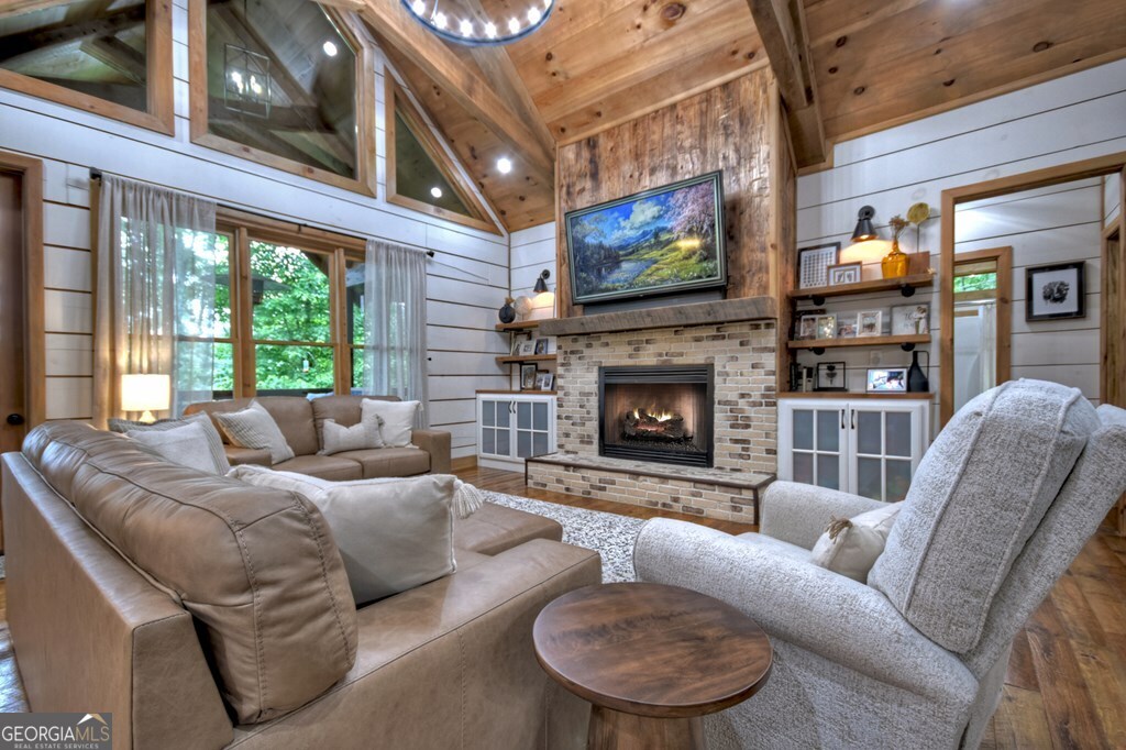 508 Little Bee Lane
