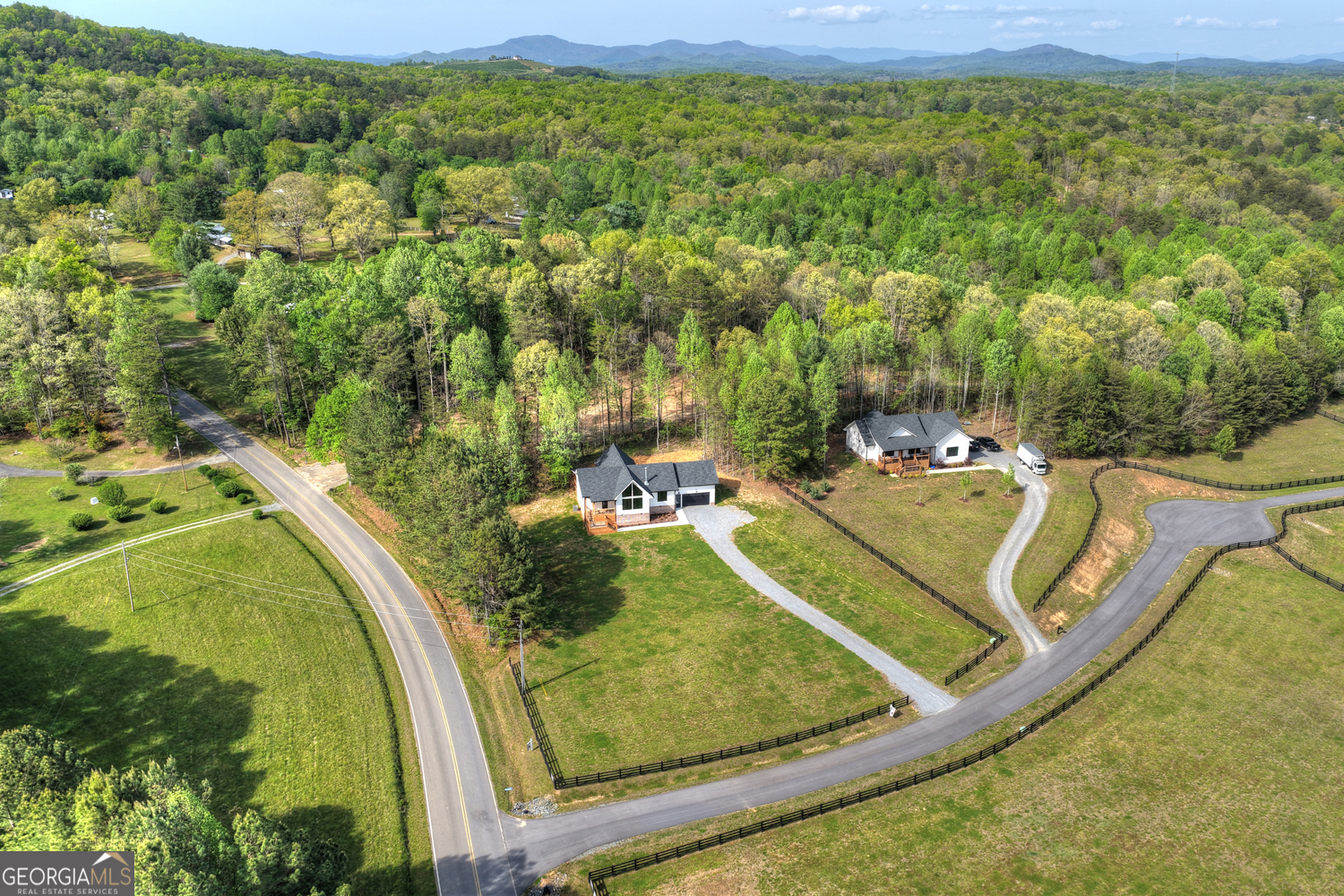 35 Brookside Court