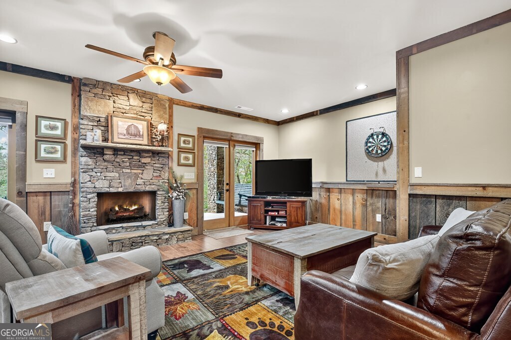 28 Fish Camp Way, Mineral Bluff