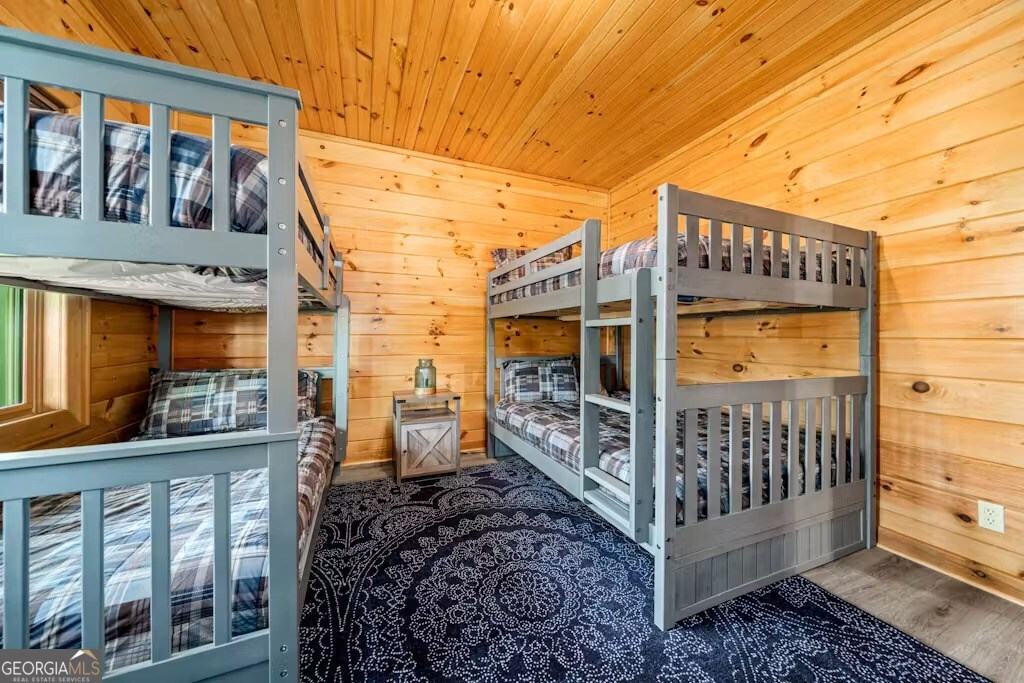 109 Noontootla Ridge Court, Blue Ridge