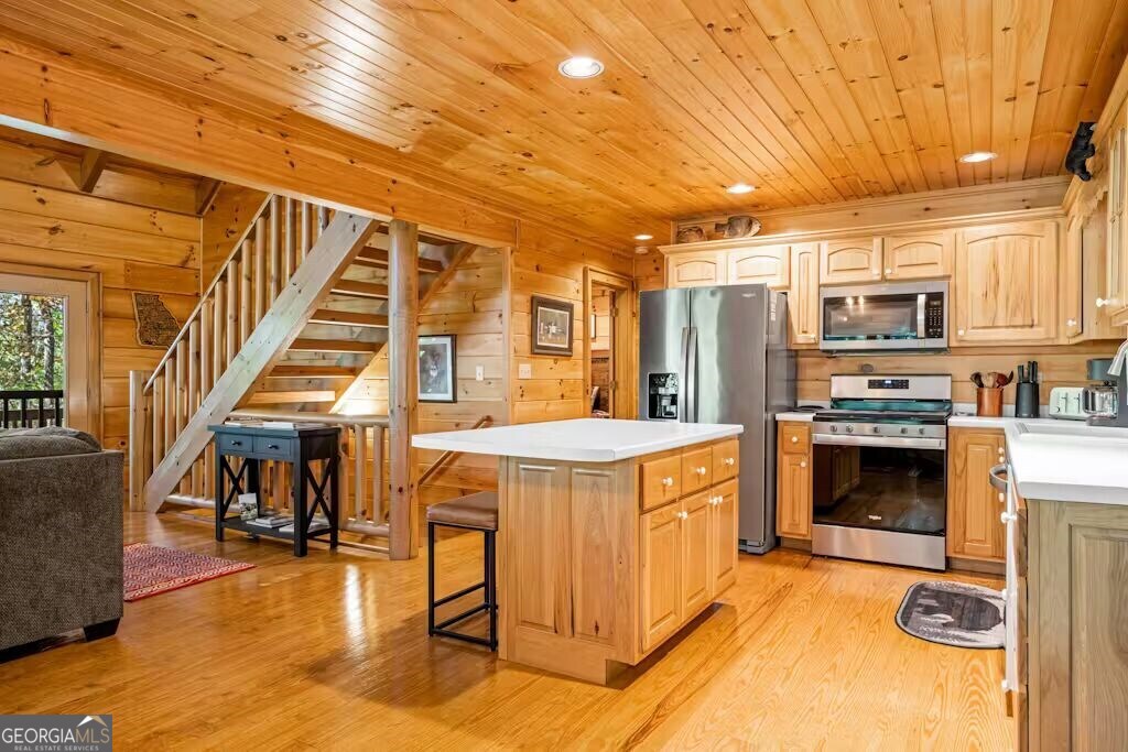 109 Noontootla Ridge Court, Blue Ridge