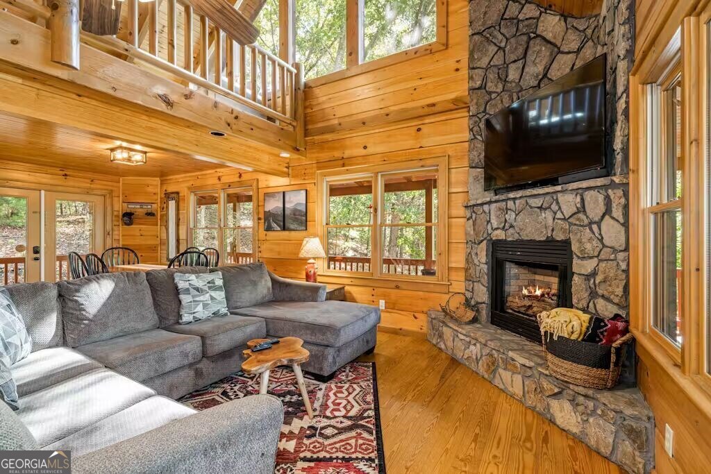 109 Noontootla Ridge Court, Blue Ridge