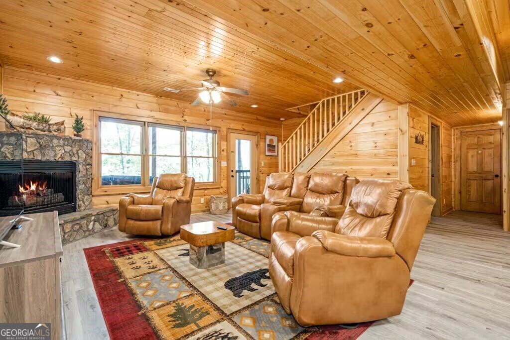 109 Noontootla Ridge Court, Blue Ridge