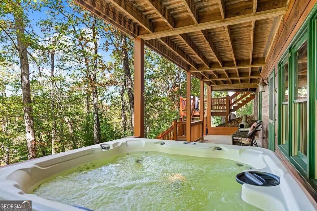 109 Noontootla Ridge Court, Blue Ridge