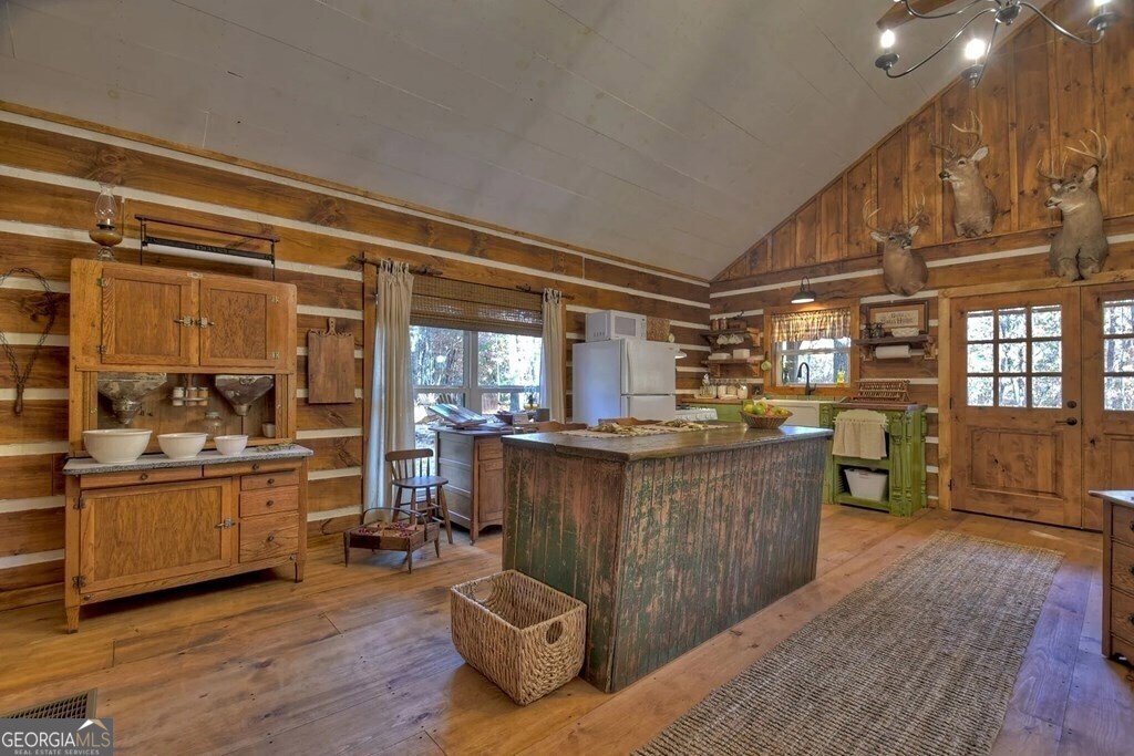 4011 Murphy Hwy, Mineral Bluff