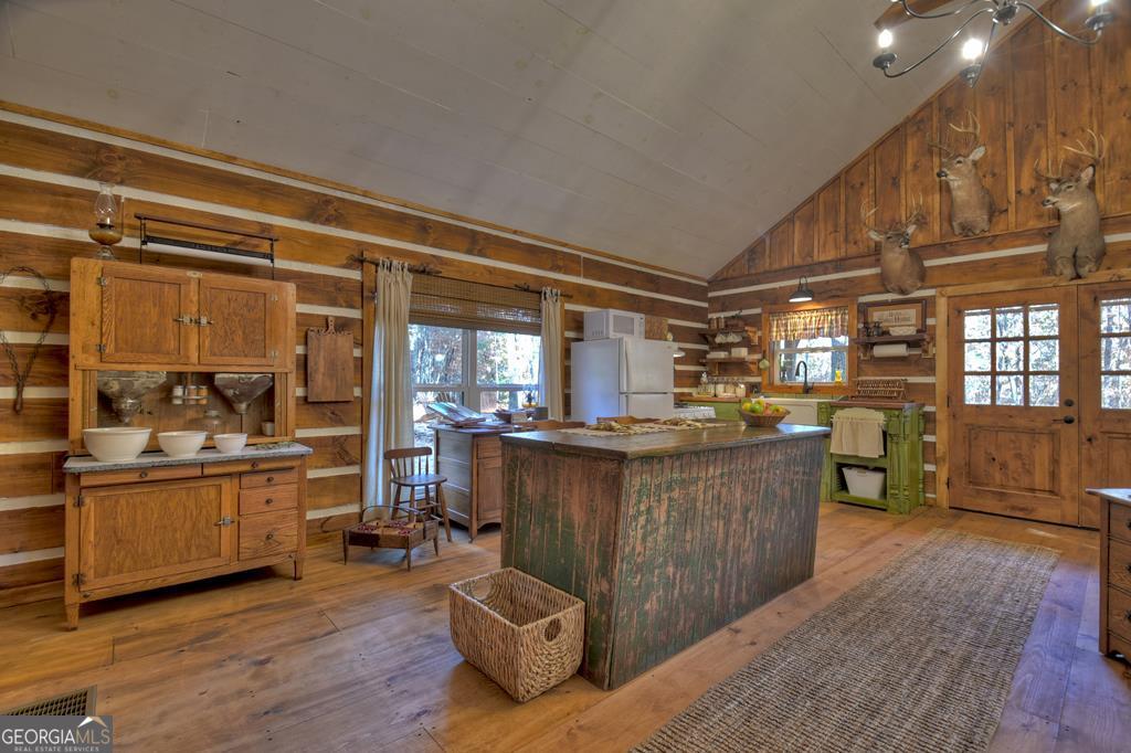 4011 Murphy Hwy, Mineral Bluff