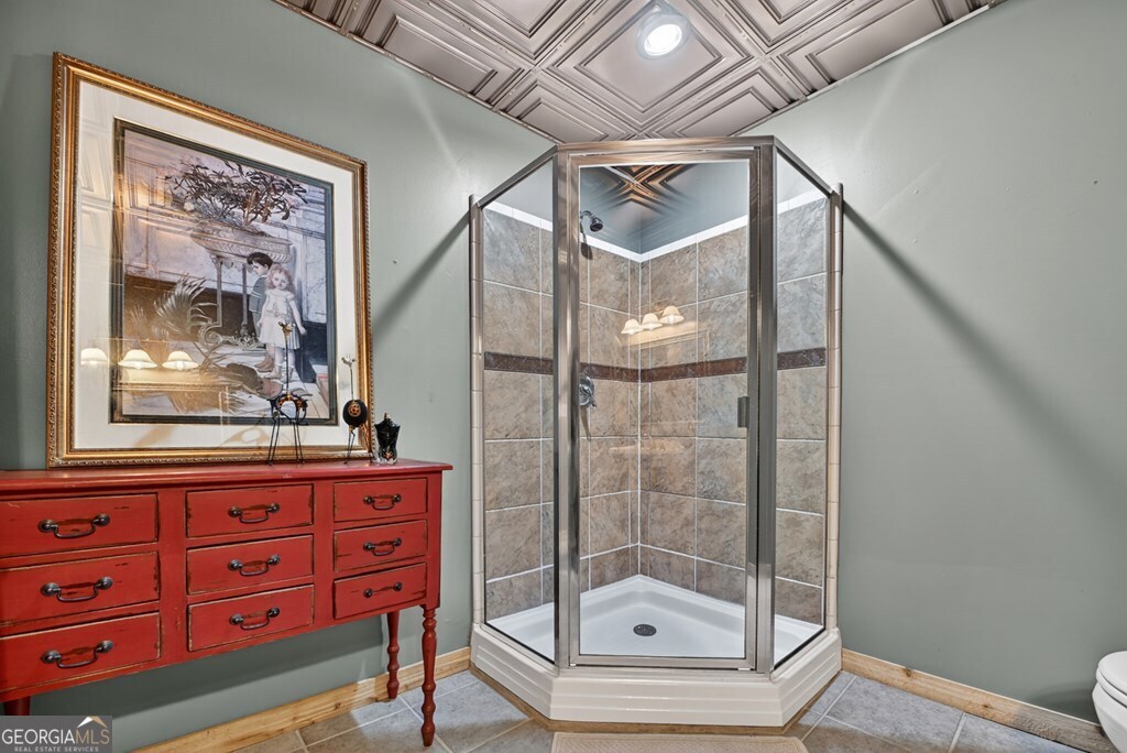 260 Observation Lane