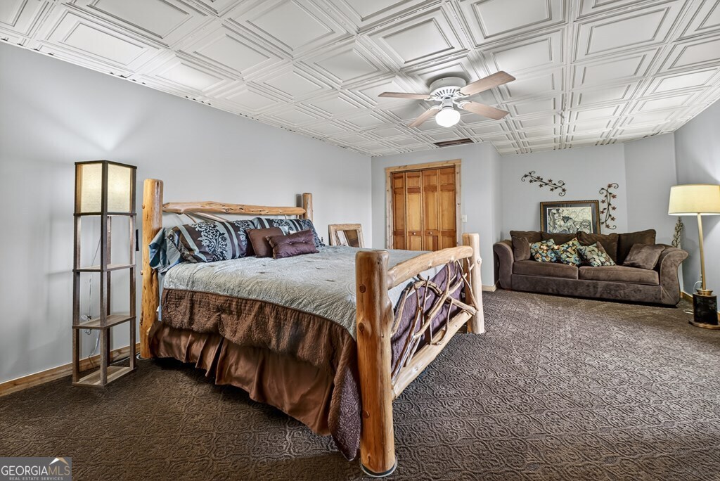 260 Observation Lane