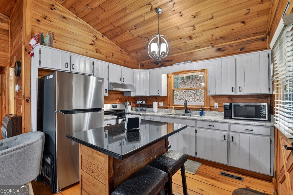 488 Jo Anne Sisson Road