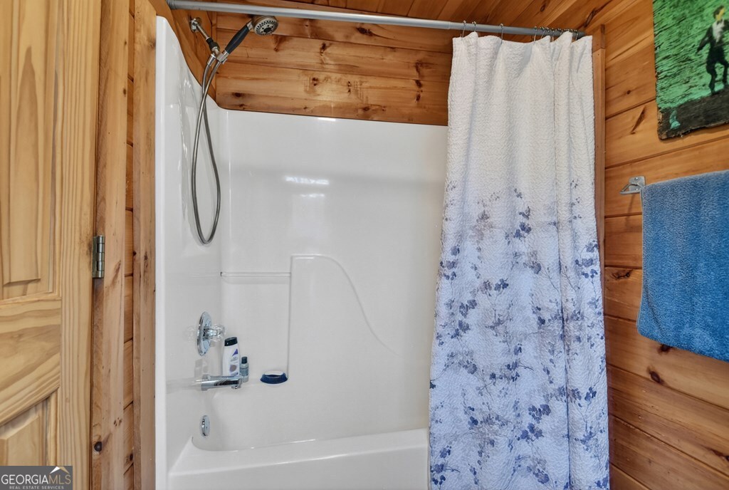 1175 Lickskillet Circle