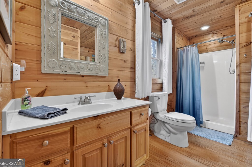 1175 Lickskillet Circle