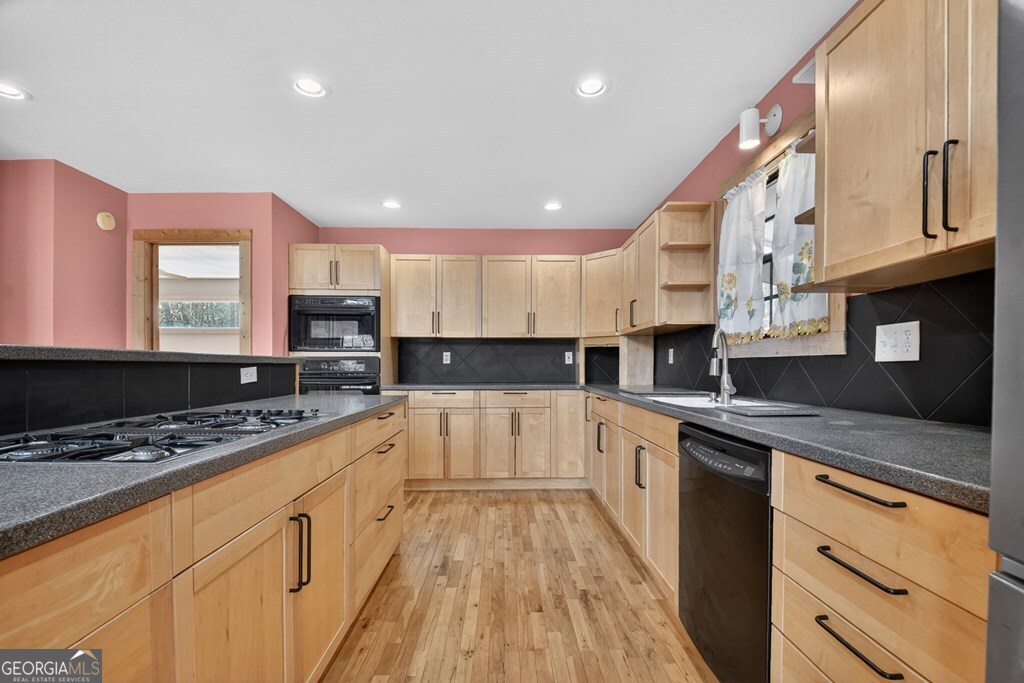 222 Mountain Hideaway Lane