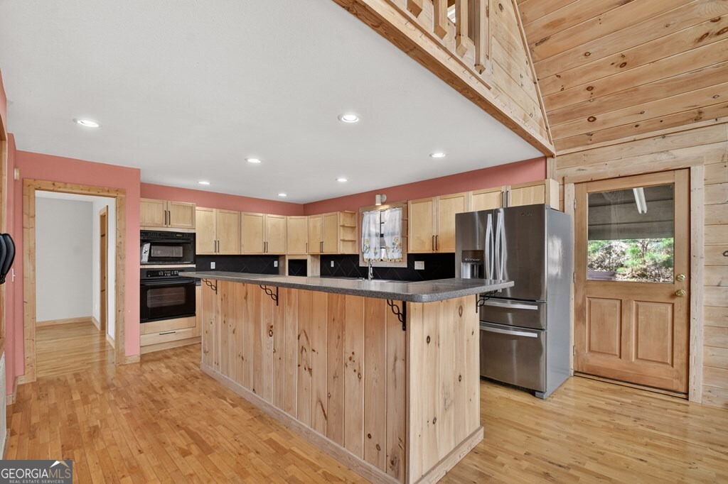 222 Mountain Hideaway Lane