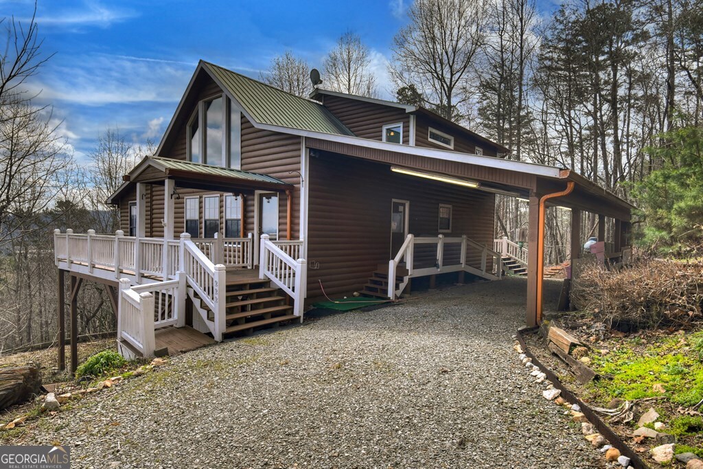 222 Mountain Hideaway Lane