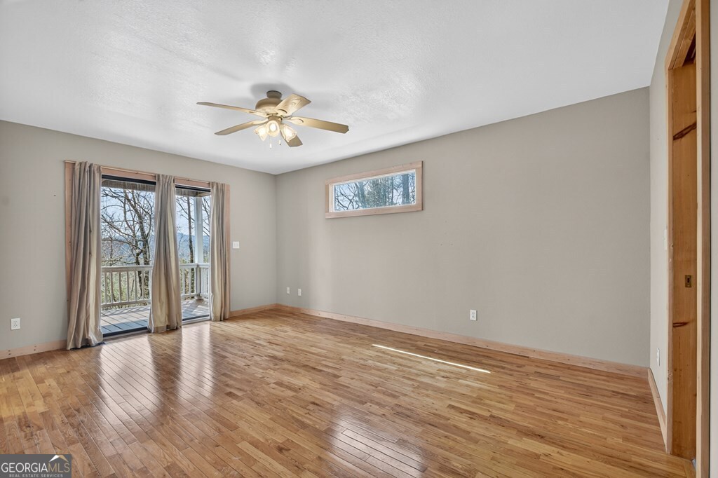 222 Mountain Hideaway Lane