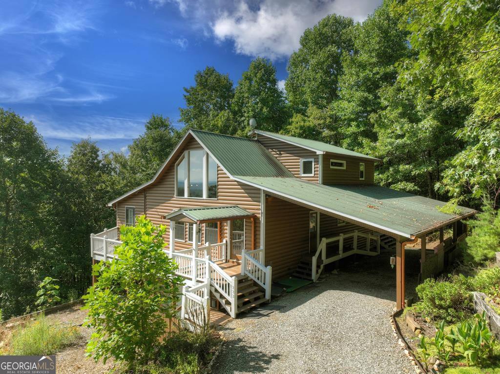 222 Mountain Hideaway Lane