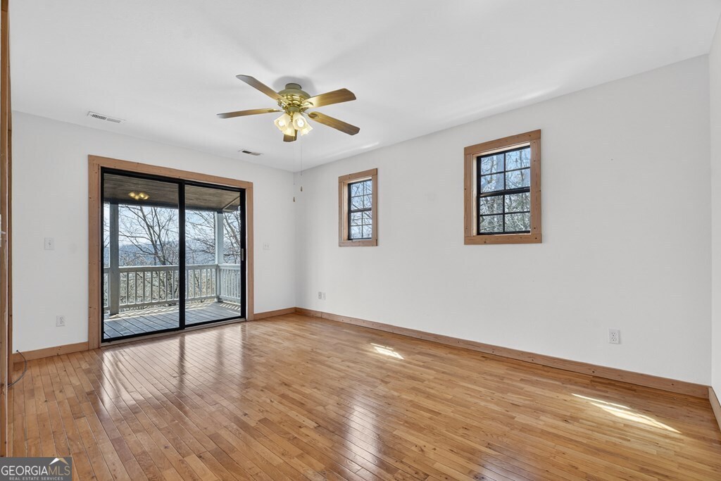 222 Mountain Hideaway Lane