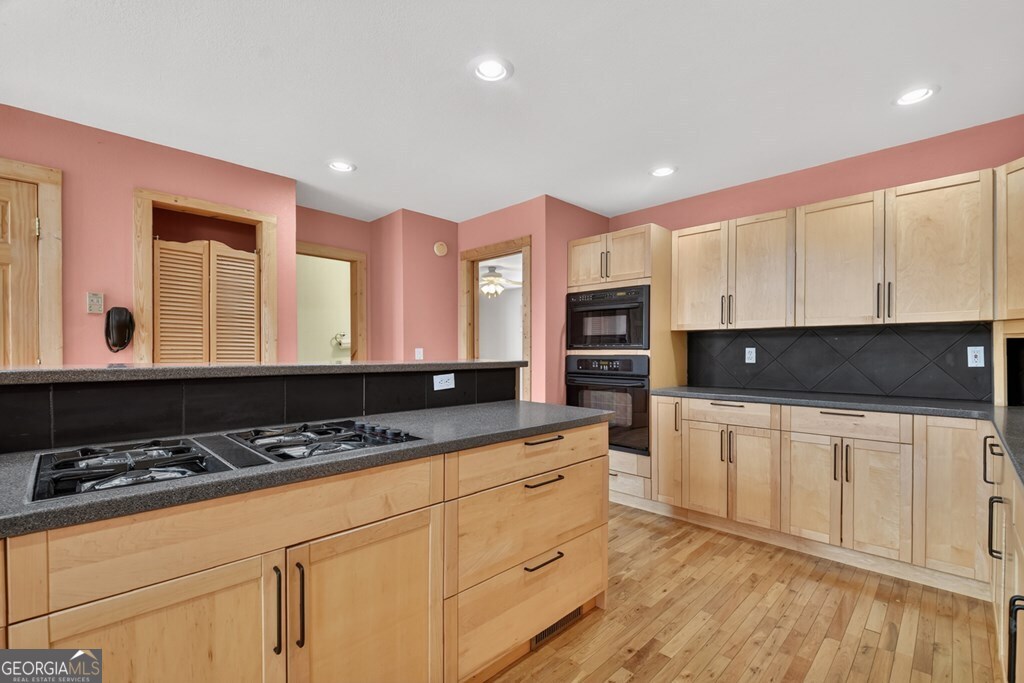 222 Mountain Hideaway Lane