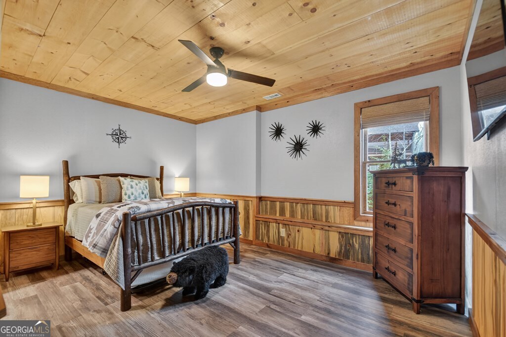 1601 Shady Falls Road