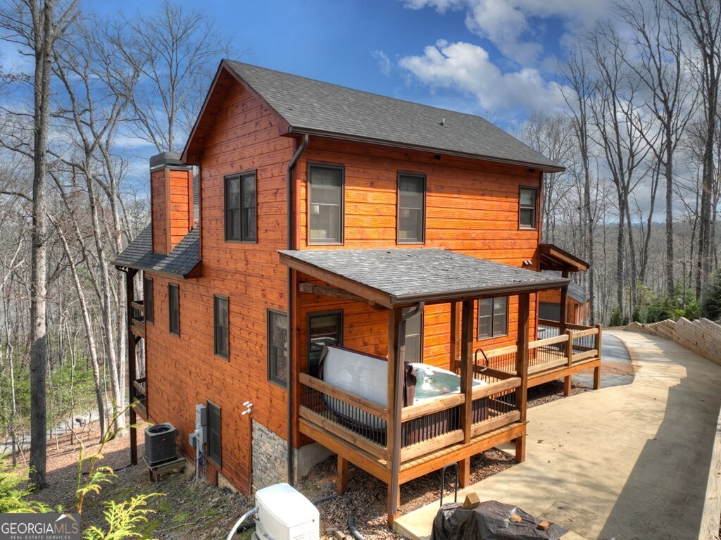 1601 Shady Falls Road