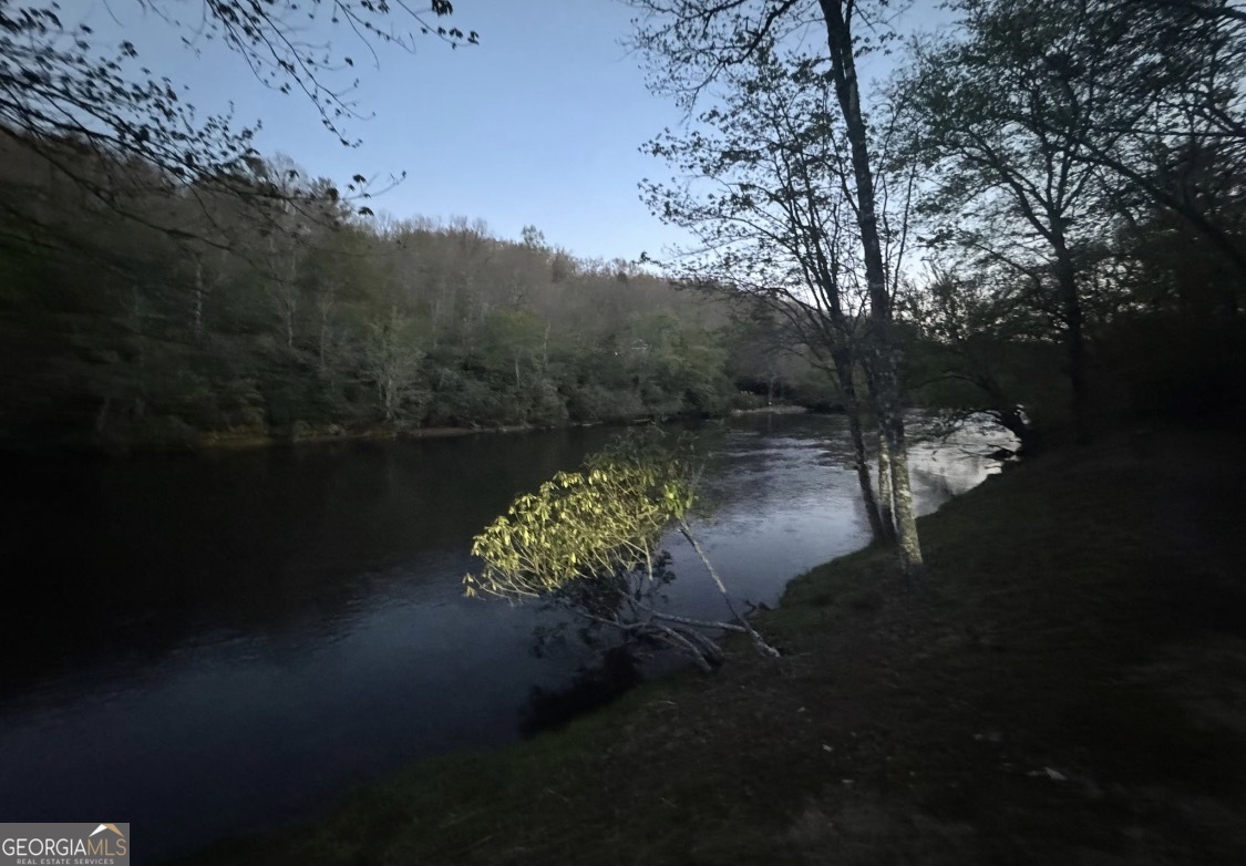 LOT 5 Riverbend Manor