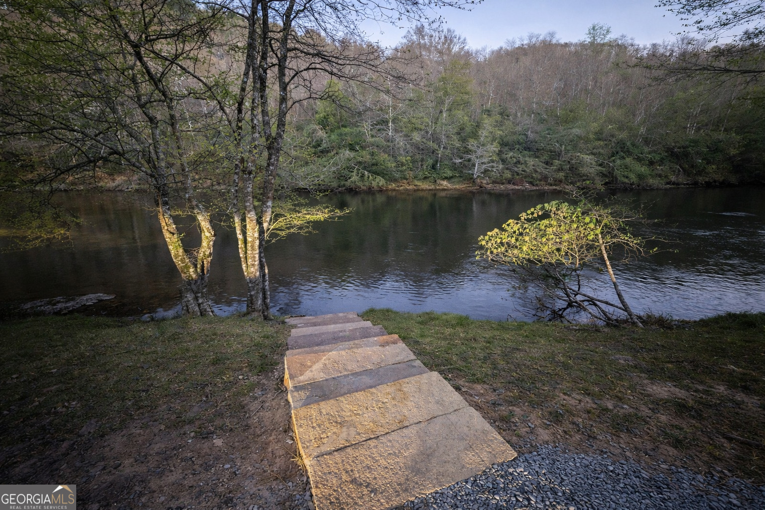 LOT 5 Riverbend Manor