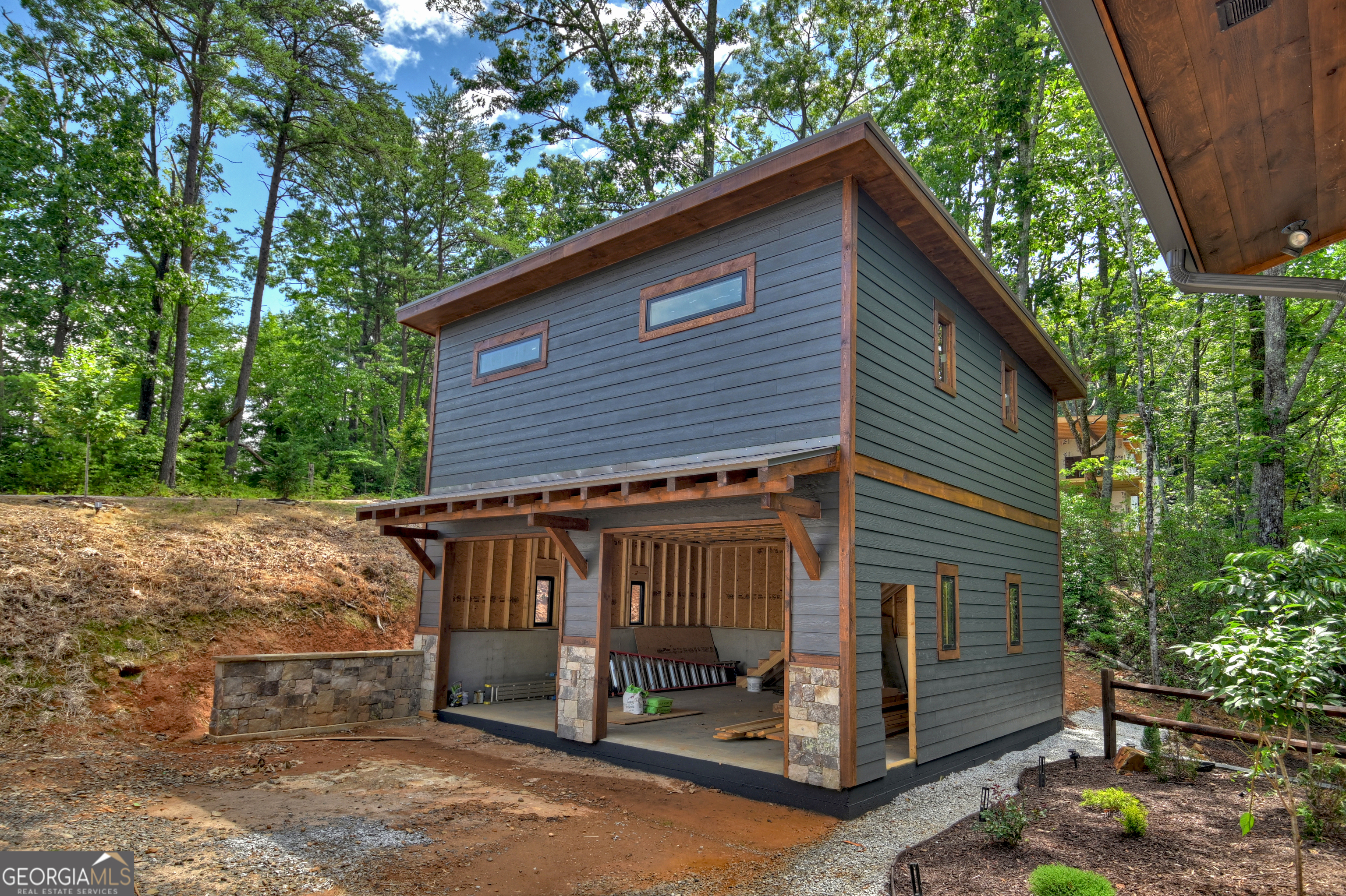 590 Deer Crest Road