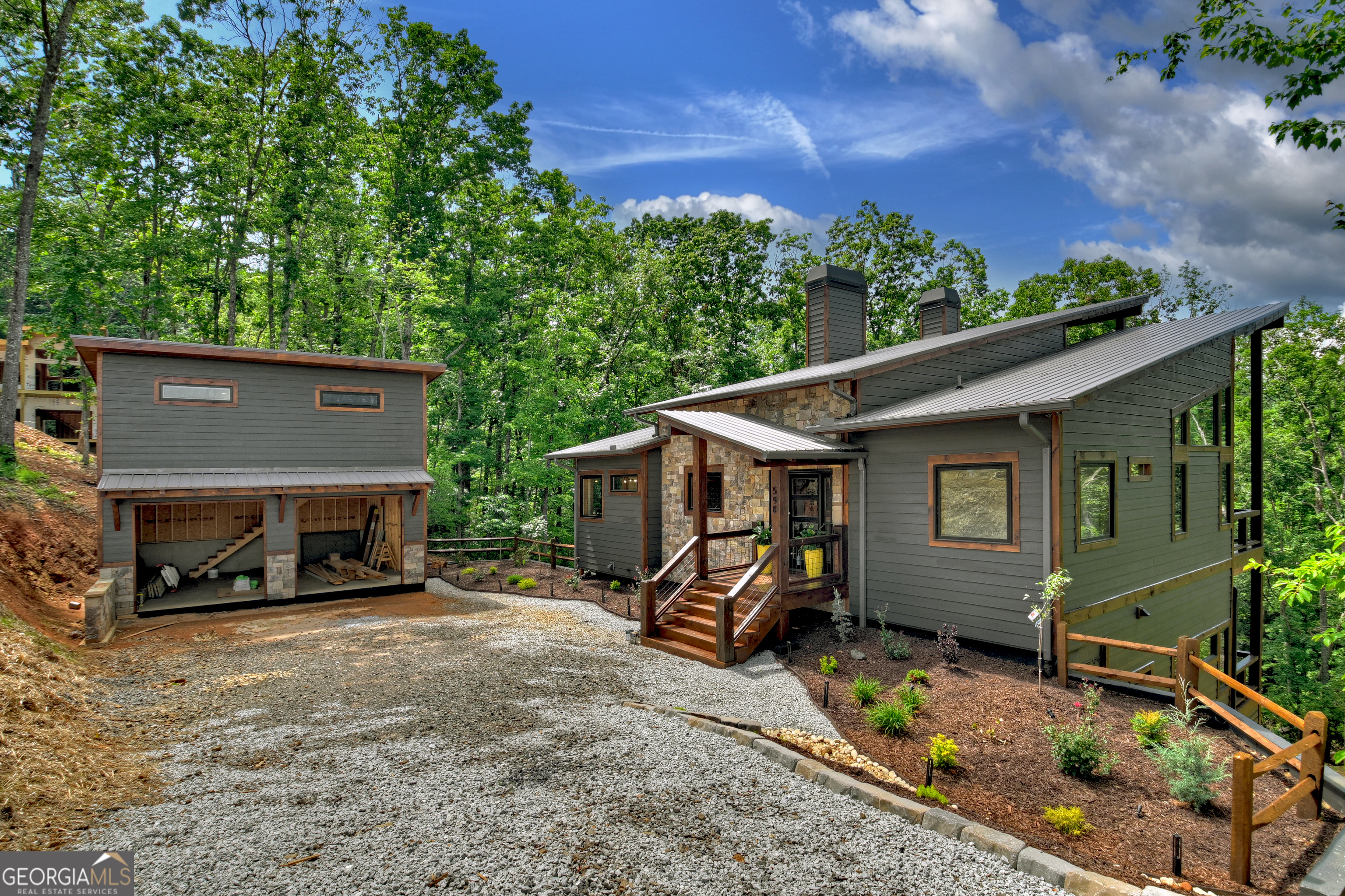 590 Deer Crest Road