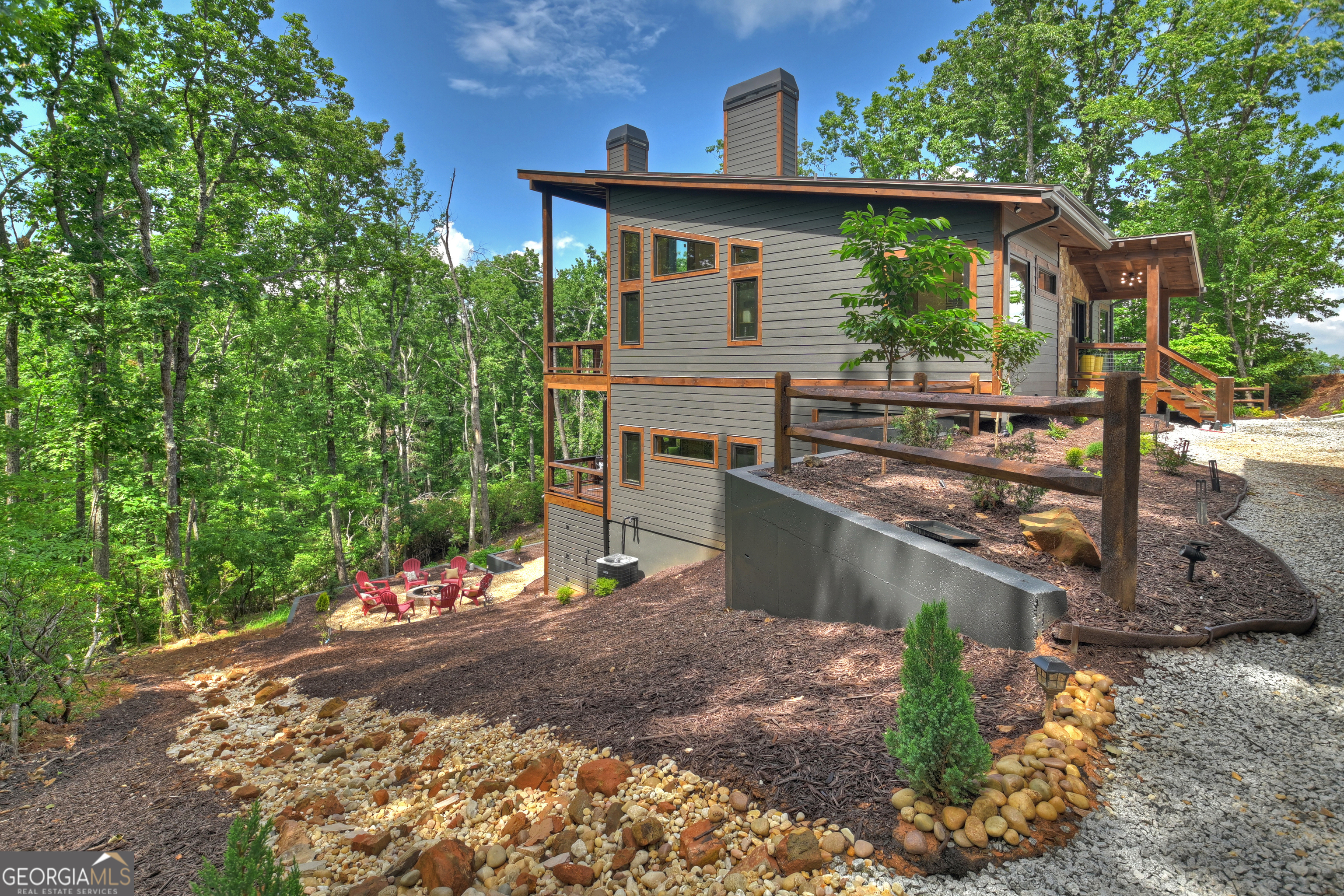 590 Deer Crest Road