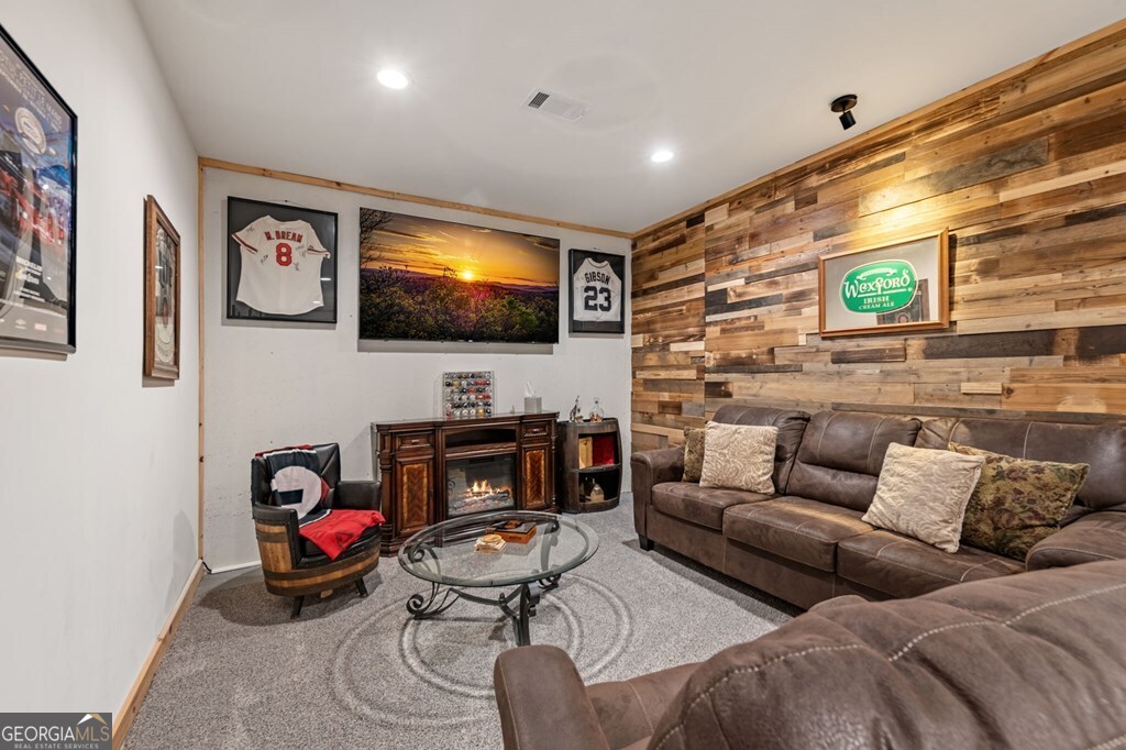 490 Walnut Hills Drive