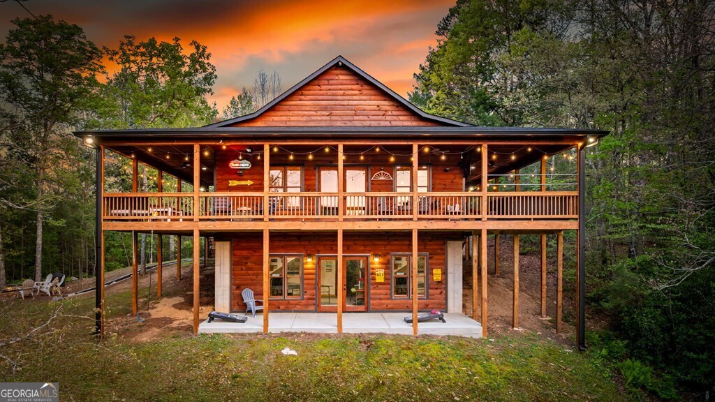 490 Walnut Hills Drive