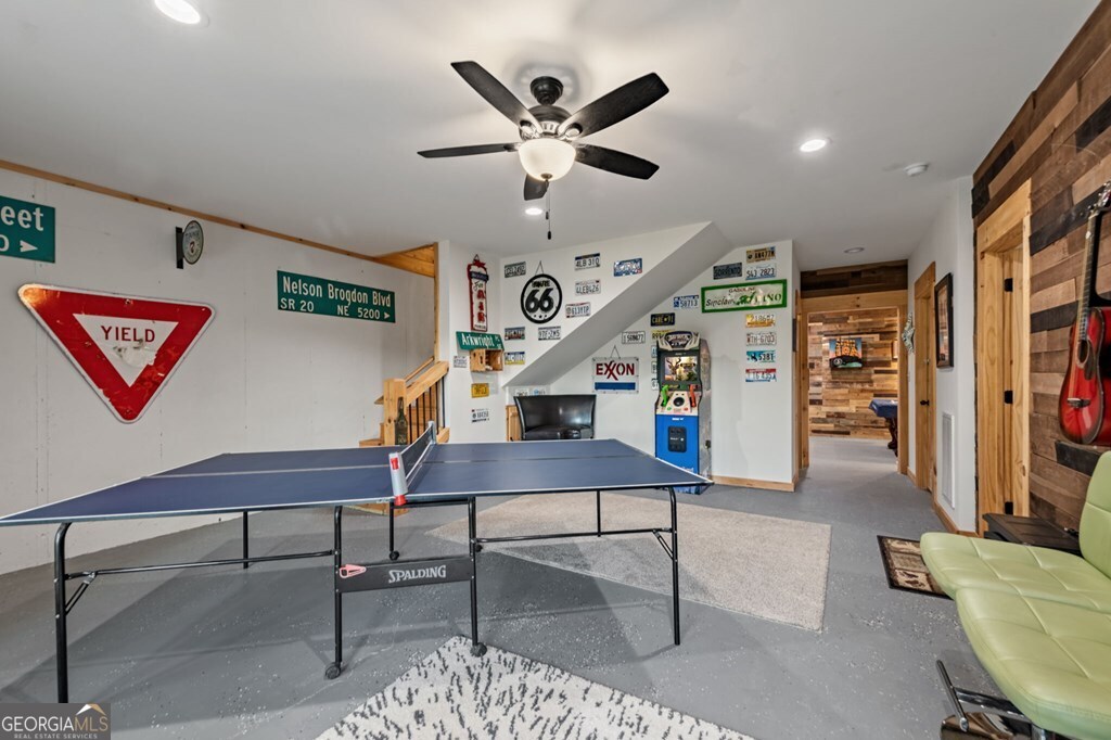 490 Walnut Hills Drive