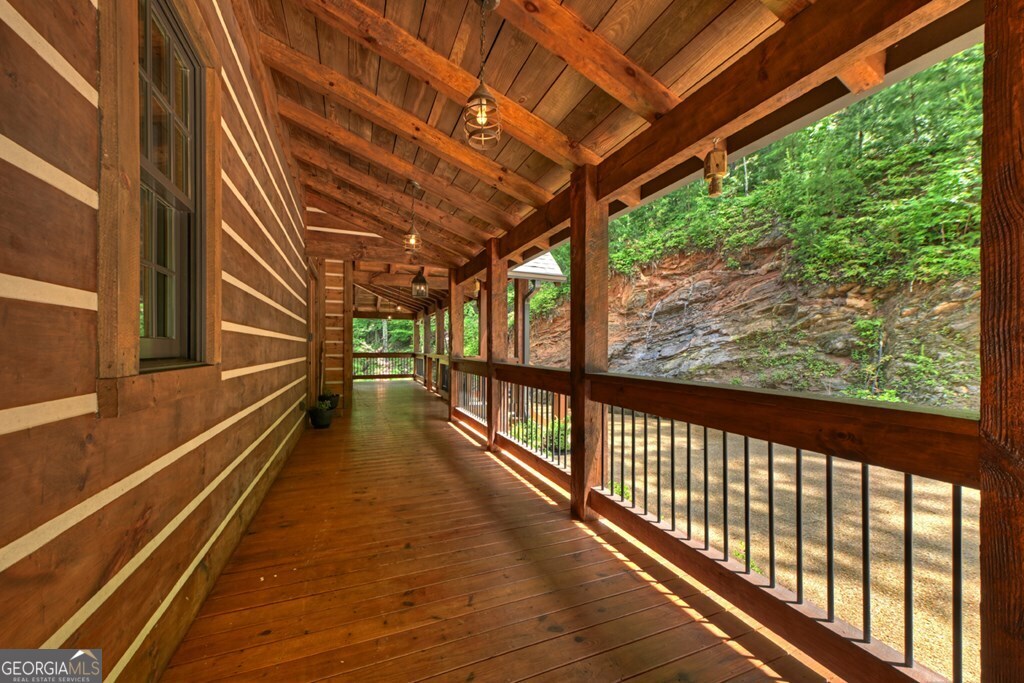 454 Genessee Path