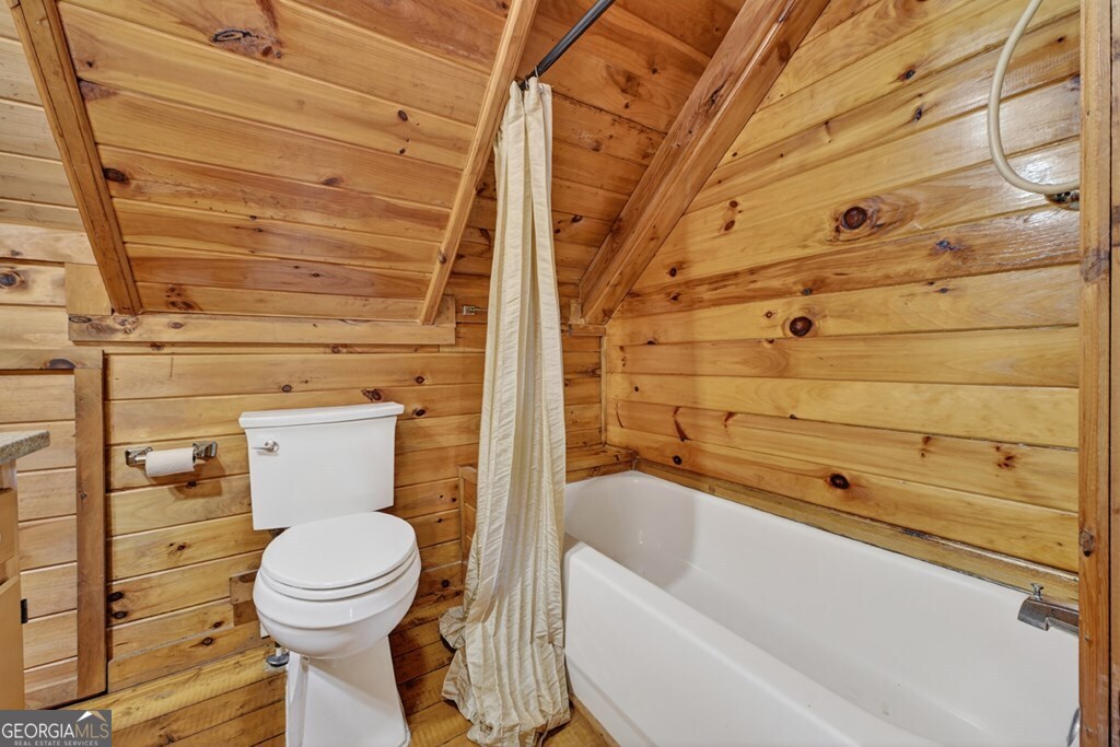 277 Hickory Nut Trail