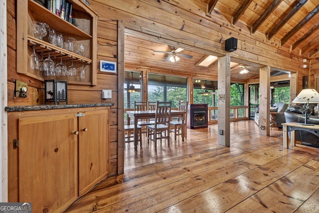 277 Hickory Nut Trail