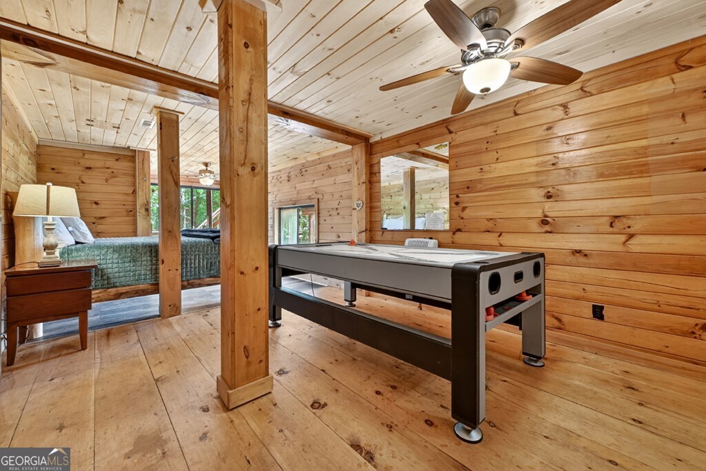 277 Hickory Nut Trail