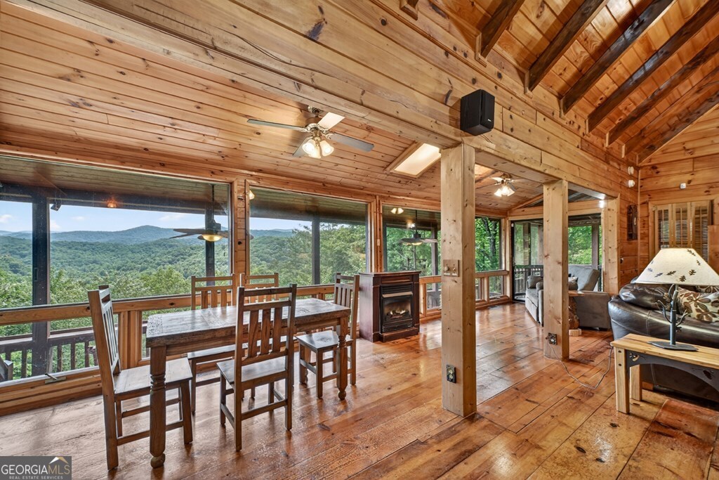 277 Hickory Nut Trail