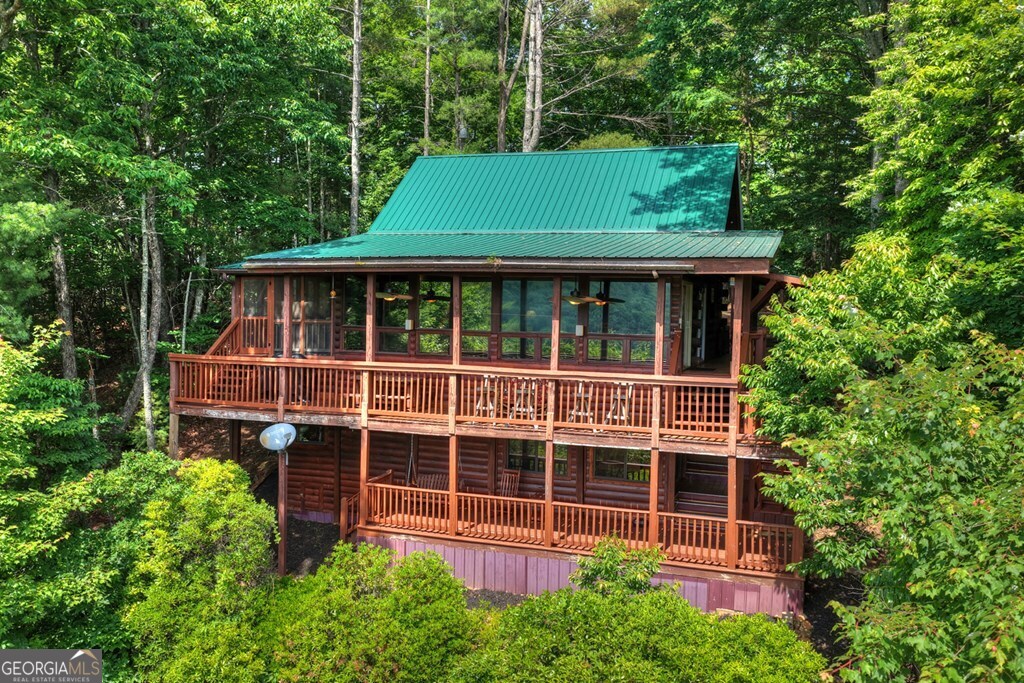 277 Hickory Nut Trail