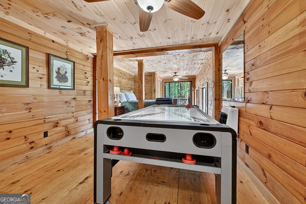 277 Hickory Nut Trail