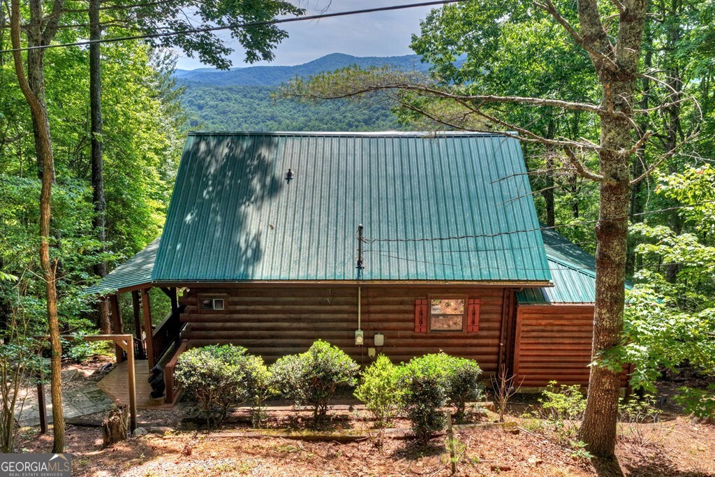277 Hickory Nut Trail