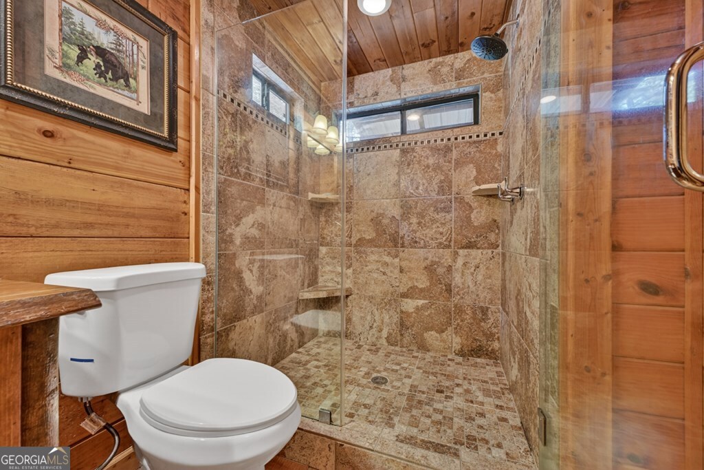 277 Hickory Nut Trail