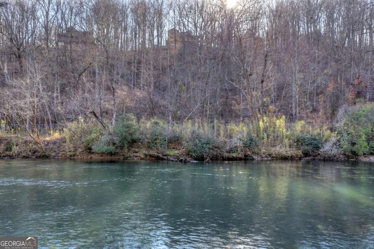 315 River Retreat Road